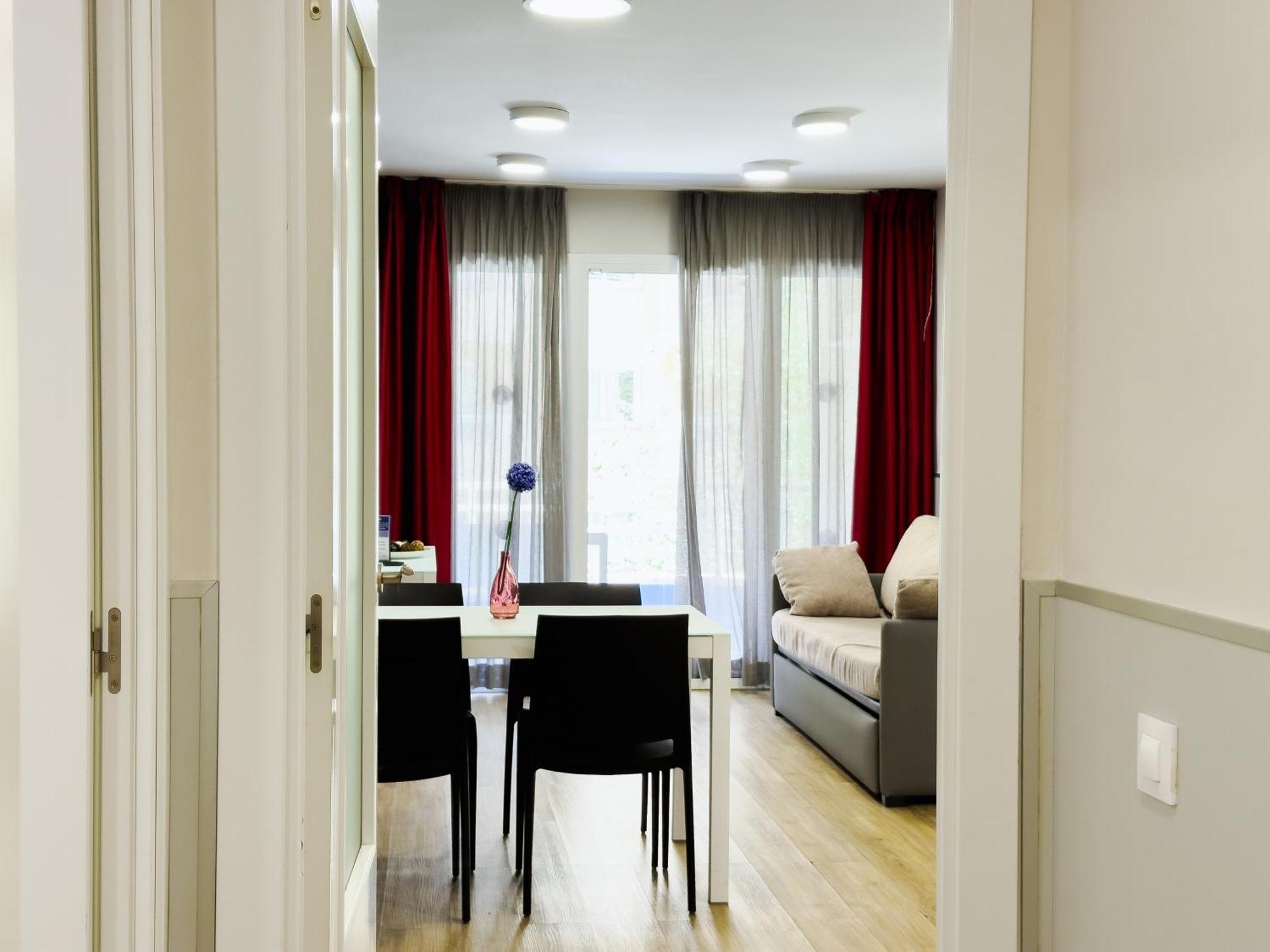 Rentalmar Zahara Family Suites Salou Ngoại thất bức ảnh